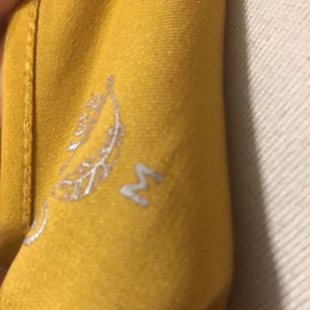 3for $20 blouse - Picture 3 of 3
